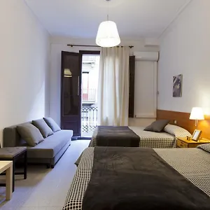 Hostal Dragonflybcn Guest house