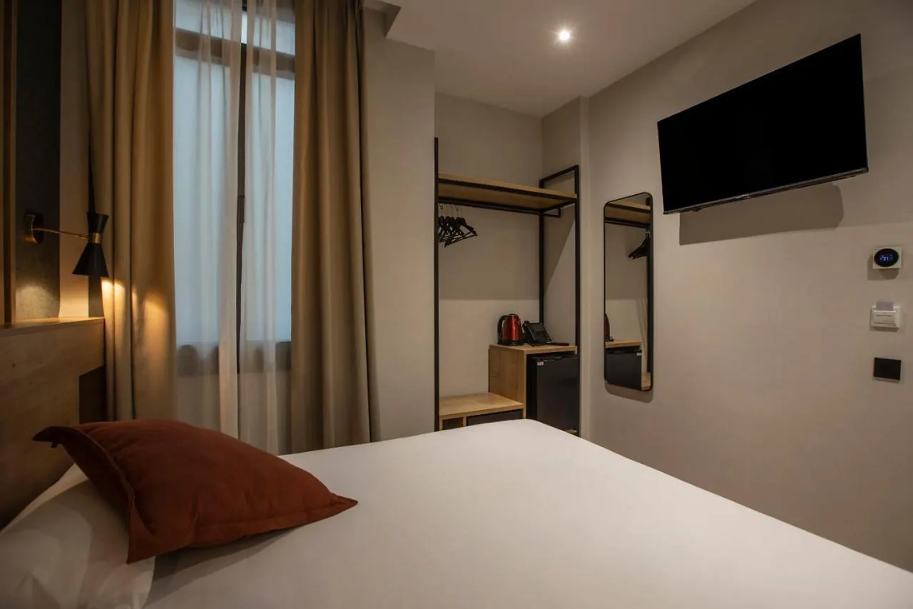 Fontanella By Bcn Urban Rooms برشلونة